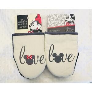 Mickey & Minnie 'LOVE' Oven Mitt Minis, (2pks), NEW
